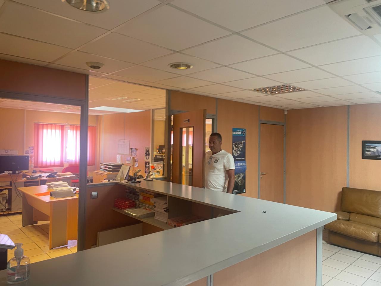 Local d'activité Septèmes-les-Vallons 540m² Location local d'activité Septèmes-les-Vallons Bouches-du-Rhône OLACT2424689 3